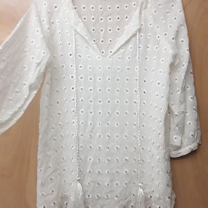 White eyelet Peasant Boho top S